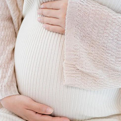 我认为它将具有🧨广泛的适用性📖🎆首先中国AI🚄芯片虽💮然起步晚于美国A🧛‍♂️